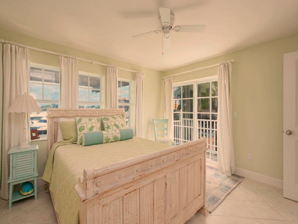 Unique Vacation Rental with Harbor Views in Cape Coral